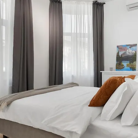 Vd Boutique No 1 * بوخارست